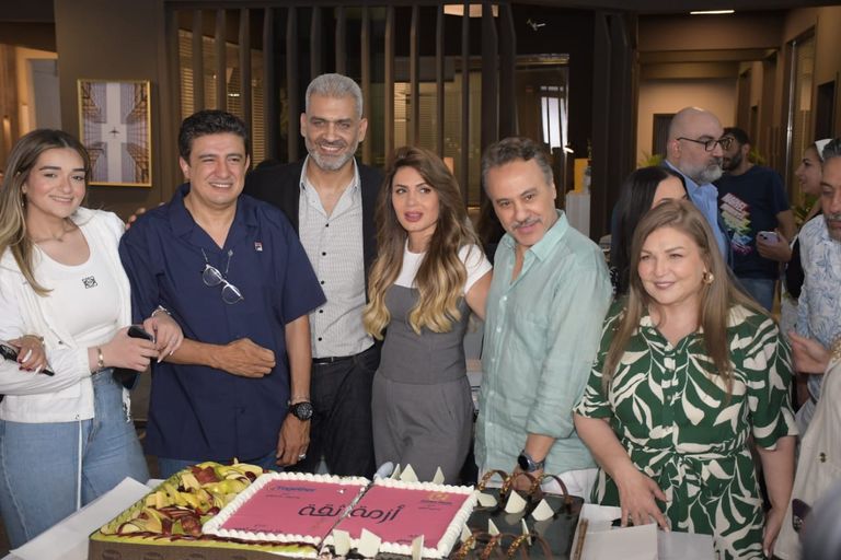 مسلسل أزمة ثقة