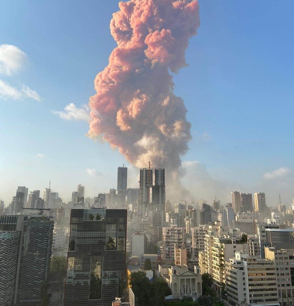 مرفأ بيروت انفجار أسباب انفجار